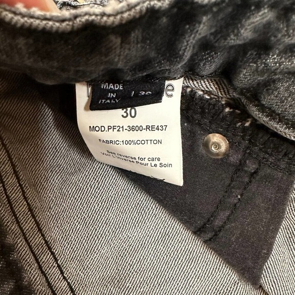 Retrofete Cut Off High Rise Jeans Shorts Women's Black Washed Size 30 - Picture 6 of 9